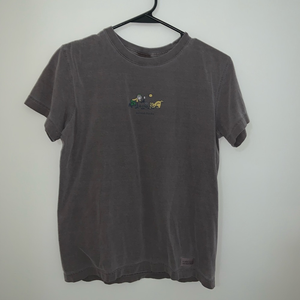 Brown, Life is good garden party T-shirt